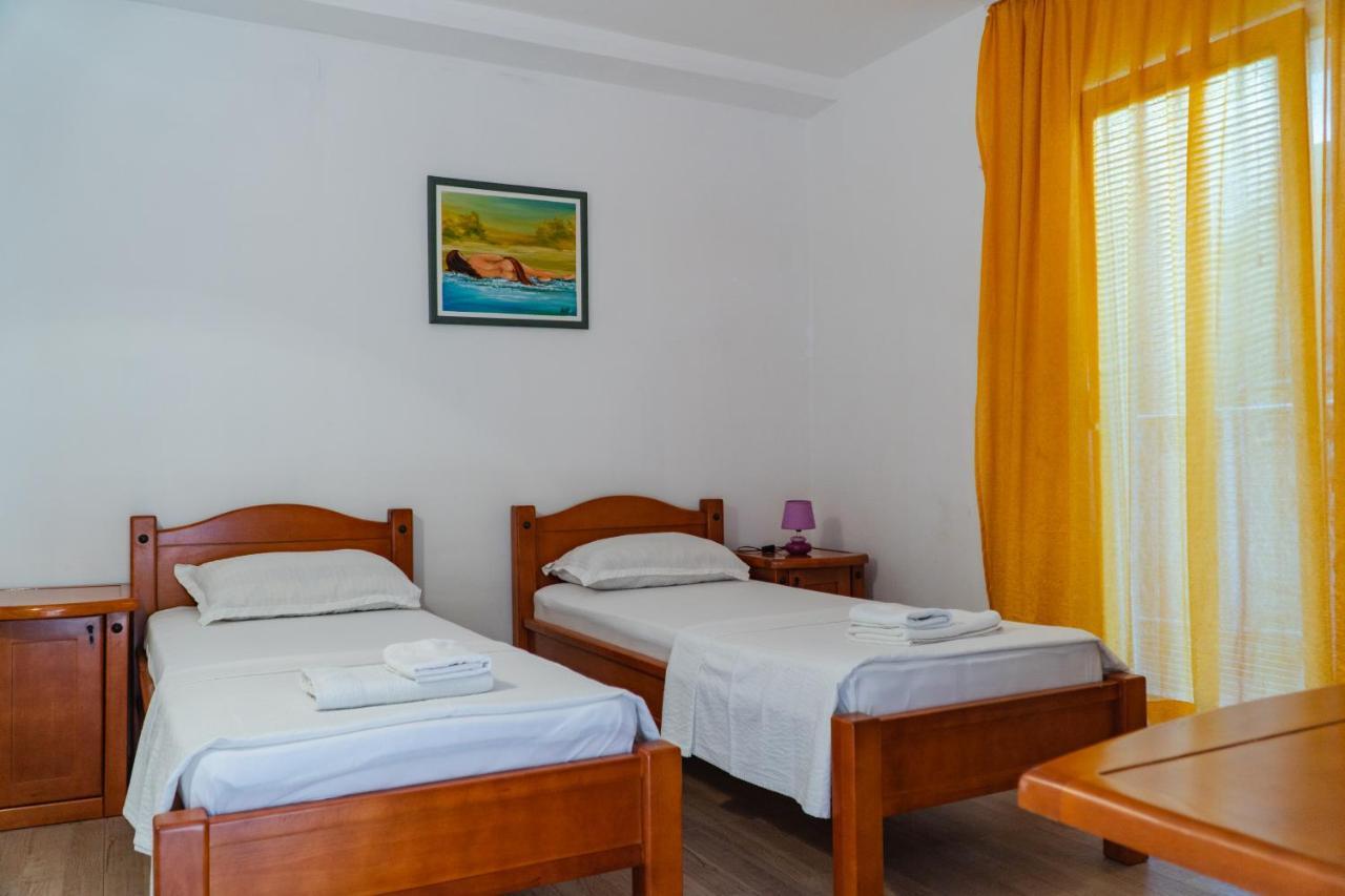 Guest House Buskovic Budva Buitenkant foto