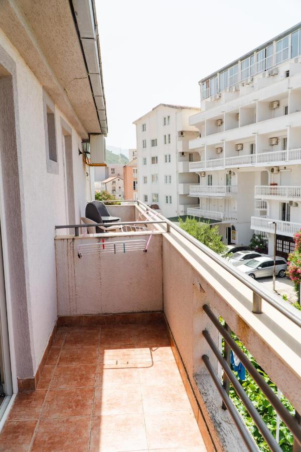 Guest House Buskovic Budva Buitenkant foto