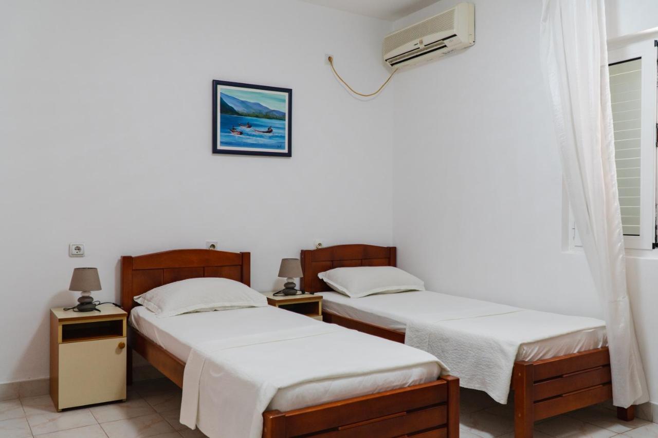 Guest House Buskovic Budva Buitenkant foto