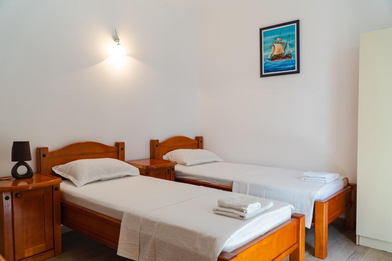 Guest House Buskovic Budva Buitenkant foto