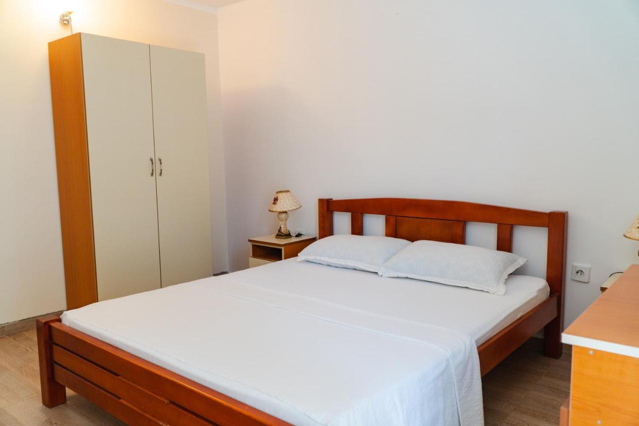 Guest House Buskovic Budva Buitenkant foto